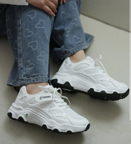 کفش اسپرت سفید زنانه 2026